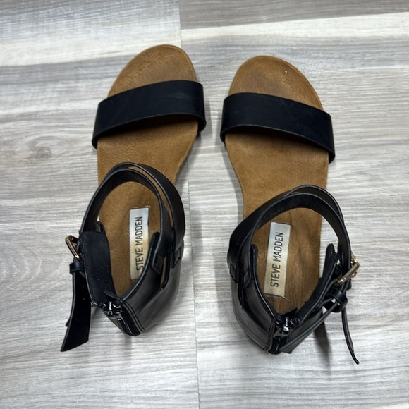 🚩 Steve Madden Black Women's Sandals size 37 EURO - Picture 5 of 9